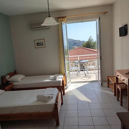 公寓式酒店 Stamatia Razáta