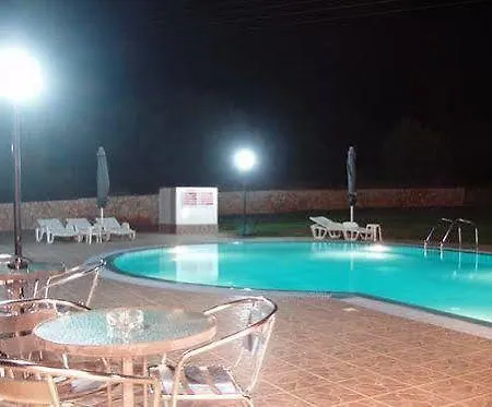 Stamatia Ξενοδοχείο με διαμερίσματα 3*