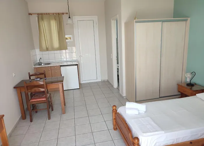 Stamatia Apartmanhotel Razáta