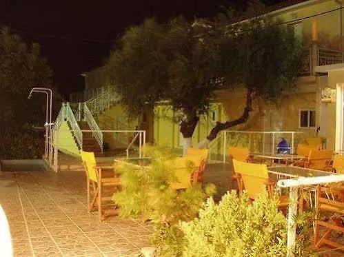 Stamatia Apartmanhotel Razáta