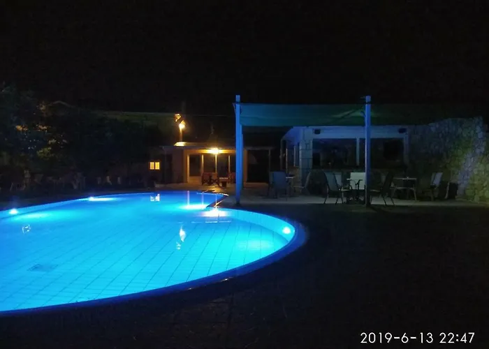Aparthotel Stamatia Razáta